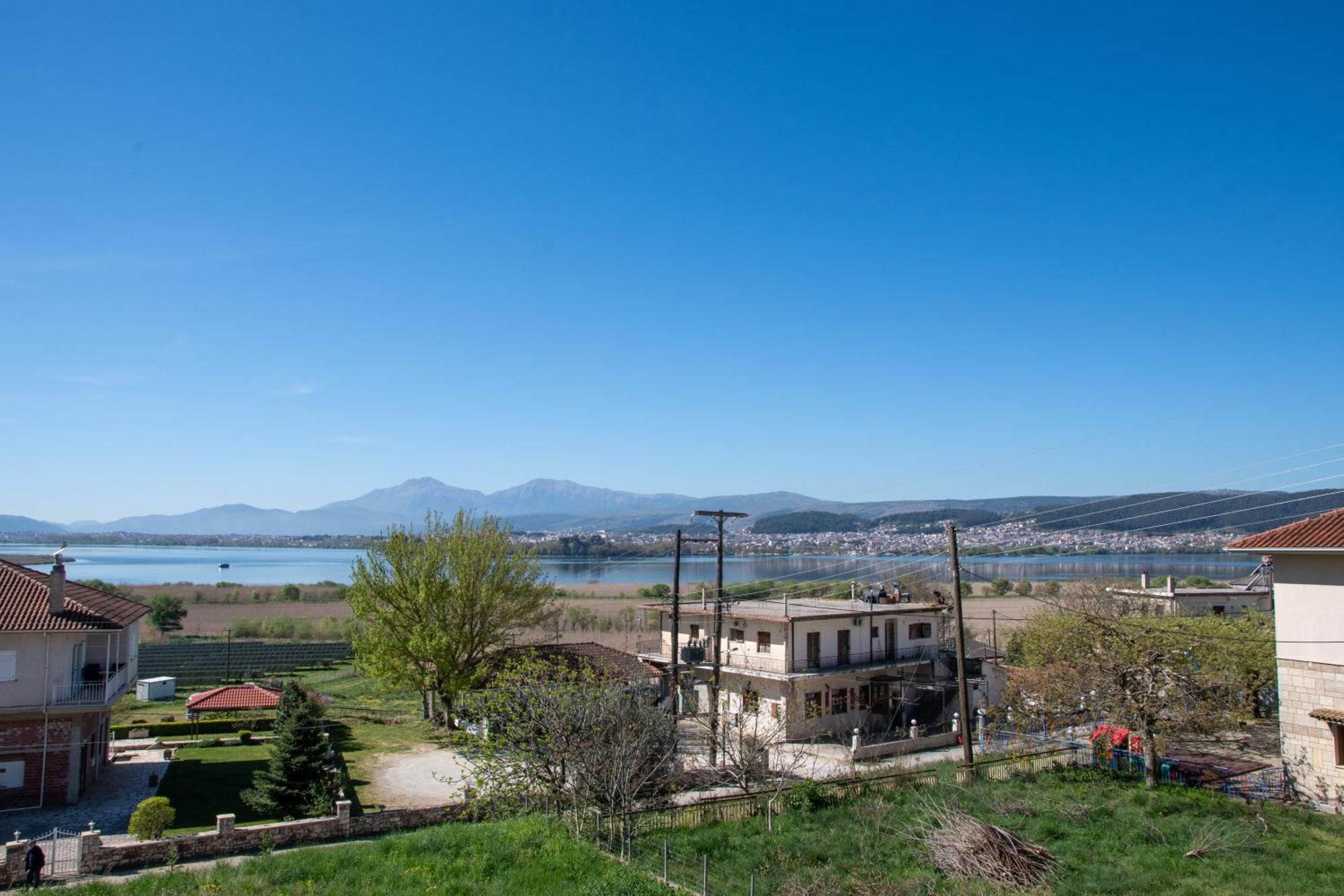 Lake House يانينة المظهر الخارجي الصورة